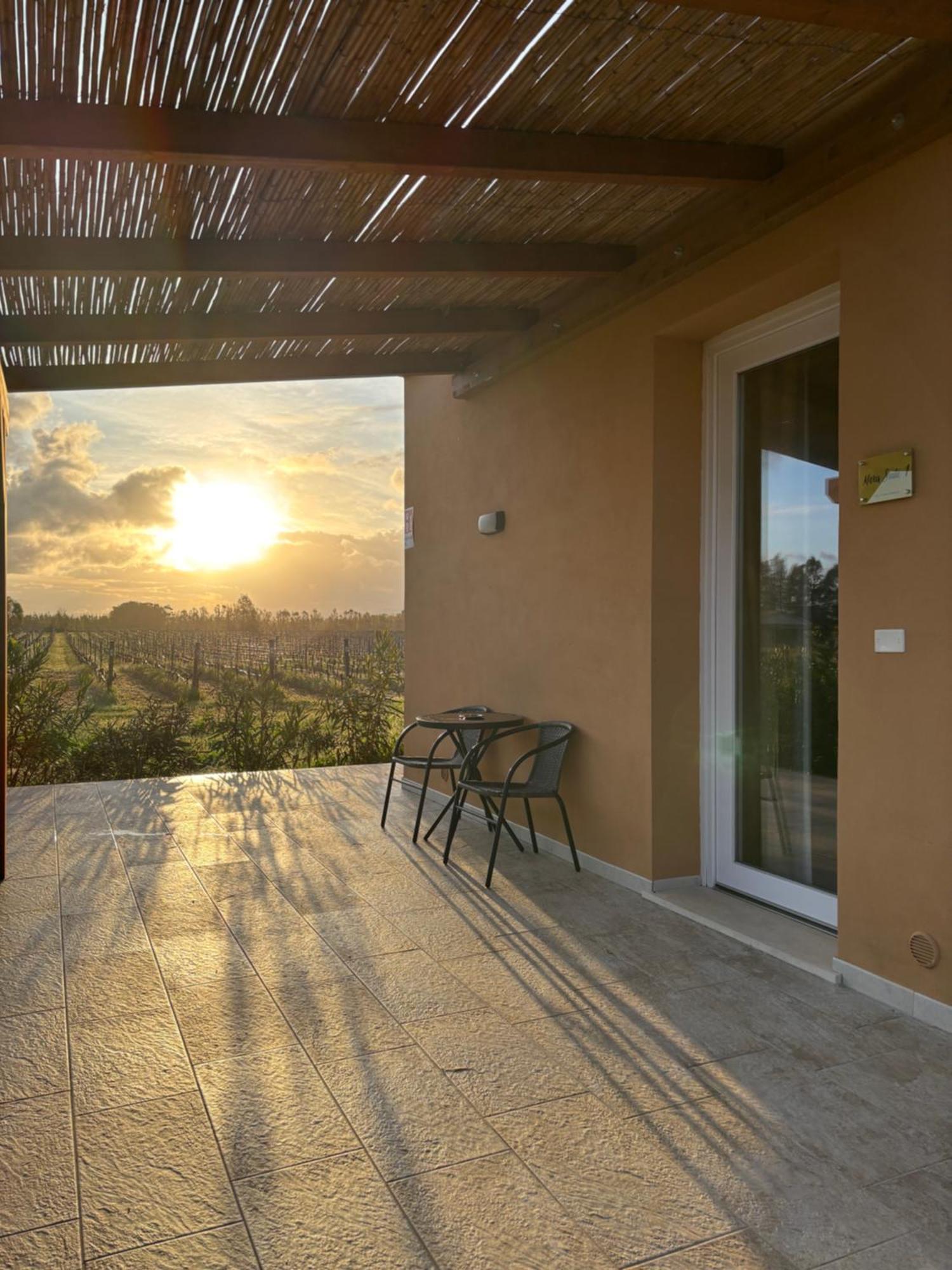 Maris Suite - Appartamento Con Vasca Idromassaggio Alghero Bagian luar foto